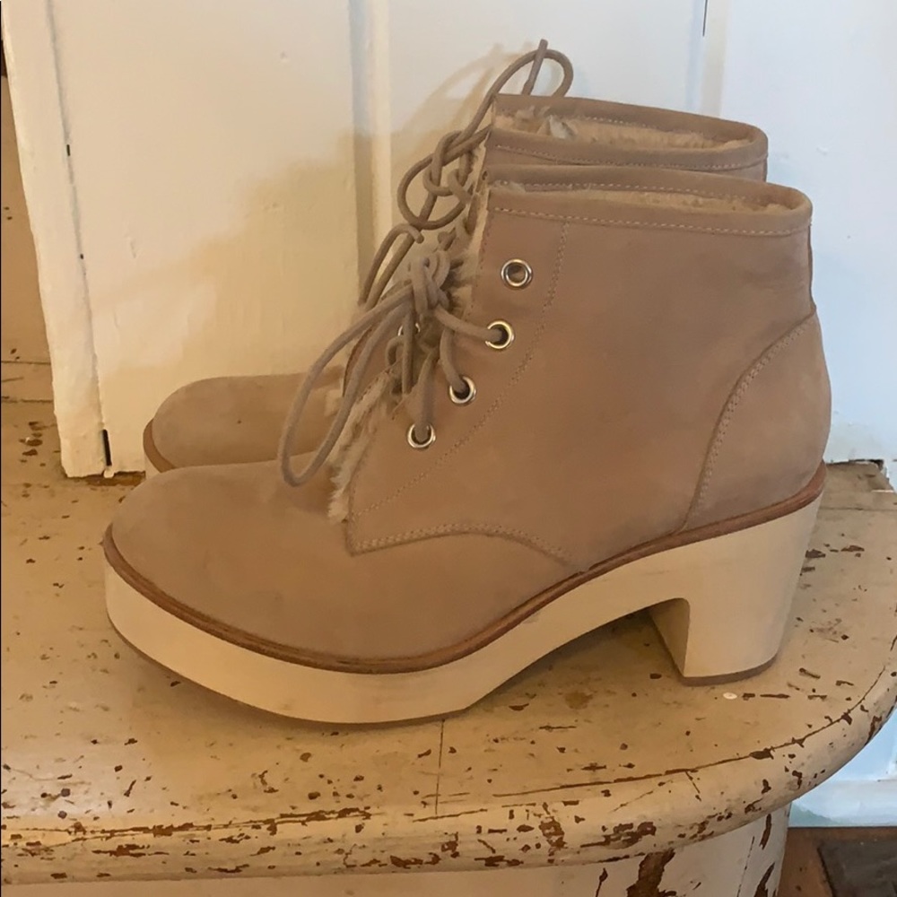Clog booties
